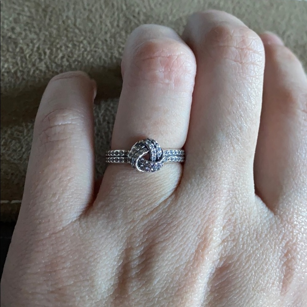Pandora Ring